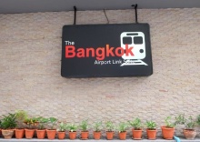 Трёхместный номер Standard в The Bangkok Airport Link Suite