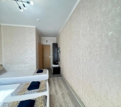 Трёхместный номер Standard с балконом в Ольга