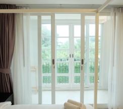 Номер Deluxe с балконом и с частичным видом на море в De Pastel Hotel