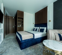 Двухкомнатный Де Люкс с видом на море и балконом в Дольче вита клаб