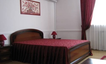 Двухместный полулюкс двуспальная кровать в Трек