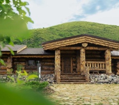 3-комнатное шале премиум с 2 двуспальными кроватями в Вольница