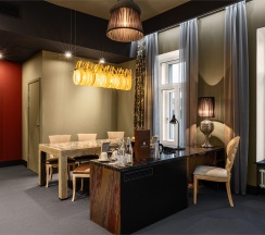 Люкс с видом на город в Radisson Соня