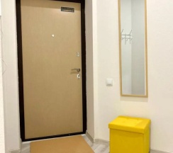 Двухместные апартаменты с балконом и с красивым видом из окна (двуспальная кровать) в Апартаменты Люкс Нарцисс в новом ЖК Ария, рядом с аквапарком