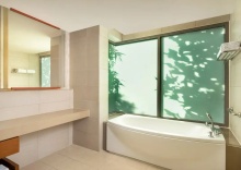 Двухместный номер Guest двуспальная кровать в The Westin Siray Bay Resort & Spa, Phuket