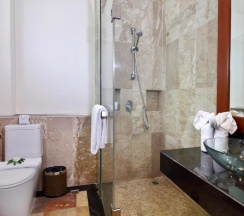 Люкс семейный Grand с 2 комнатами в Phunawa Resort