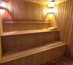 Коттедж с 5 комнатами с балконом и с красивым видом из окна в Коттеджи на Рублевке