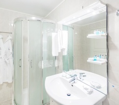 Стандартный двухместный номер с видом на озеро в Карелия