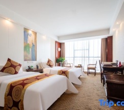 Двухместный номер Deluxe 2 отдельные кровати в Linghai Hotel