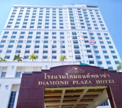 Двухместный полулюкс с видом на город двуспальная кровать в Diamond Plaza Hotel Suratthani