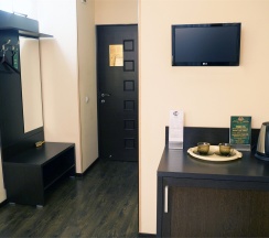 ДЖУНИОР СЮИТ С БАЛКОНОМ в 69 параллель