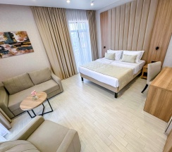 5-местная комната люкс в Дворец Солнца