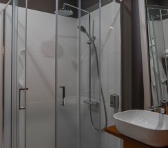 Четырёхместное шале с видом на горы в Тихая гавань