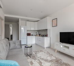 Moon River - премиум-апартаменты с отдельной спальней около м.Сокол (6 этаж, до 5 гостей) в Smart Lofts Moscow