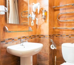 Бизнес с большой двуспальной кроватью в Амакс