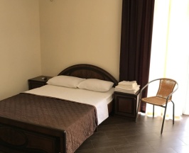 Трёхместный номер Standard с балконом в Звезда