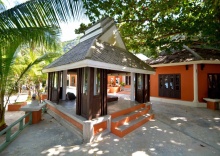 Двухместный семейный номер Tropical двуспальная кровать в The Hideaway Pariya Haad Yuan