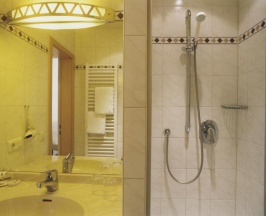 Двухместный номер Standard 2 отдельные кровати в Hotel Jedermann