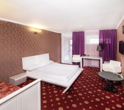 Номер полулюкс комфорт в Наутилус