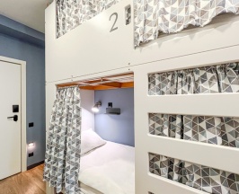 Стандарт 4-местный смешанный (№233) в Друзья Граффити