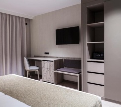 Двухместный номер Superior 2 отдельные кровати в Hotel Bristol
