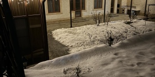 Барзикау: Коттедж White House