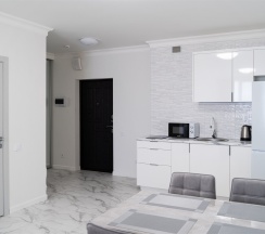 Двухкомнатный апартамент премиум 2-49 в Solarhouse на берегу