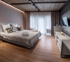 Superior Room  с видом на горы и бассейн в Небо и Горы