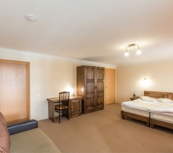 Номер «ДеЛюкс» в Золотой пляж