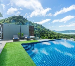 Вилла с видом на море в Sirirat Sea View Villa