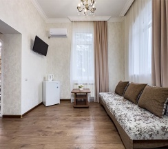 ДЕЛЮКС С БАЛКОНОМ в Империя by Viva Hotels Group