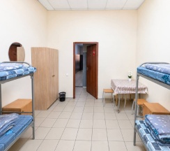 Койко-место в мужском номере на 4 человека в Гарант