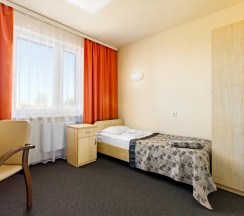 Трёхместный номер с 2 комнатами в Отель Ист тайм