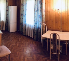 Коттедж шестиместный в Покровское