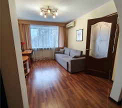 «Люкс» трехкомнатный в Паллада