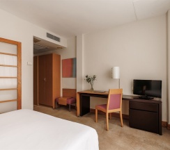 Номер Standard с двуспальной кроватью в Novotel Санкт-Петербург Центр