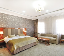 Повышенной комфортности в Royal hotel Riz