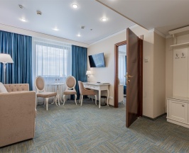 Люкс (площадь не менее 35 кв. м.) в Ривьера