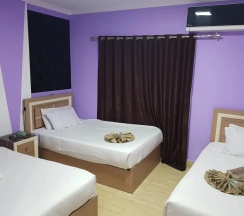 Трёхместный номер Comfort с 3 комнатами с видом на город в Отель Cairo