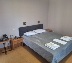 УЛУЧШЕННЫЙ 10 «КОМФОРТ ПЛЮС» С ТЕРРАСОЙ ЧЕТЫРЕХМЕСТНЫЙ НОМЕР С КРОВАТЬ DBL, ДВУСПАЛЬНЫМ ДИВАН НА 2 ЭТАЖЕ в Цитрус