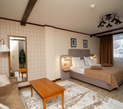 Люкс с красивым видом из окна в Губернский