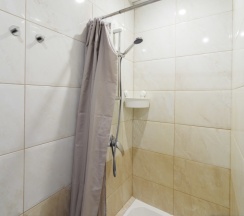 Стандартный одноместный номер с общей ванной комнатой в Inn 6 line