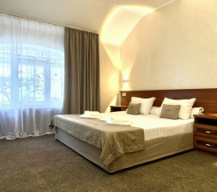 Стандарт трехместный в Bridge hotel