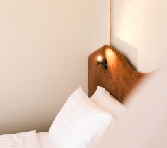 Люкс с видом на крепость и море в Марена