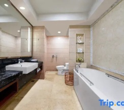 Двухместный номер Superior с видом на море двуспальная кровать в Country Garden Silver Beach Hotel