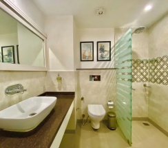 Двухместный номер Premium двуспальная кровать в Green View by Green Tree Hotels