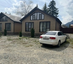 Трехместный домик в Силагор