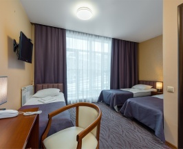 Трехместный в Украина