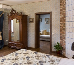 Люкс Гумилёва в Империалъ