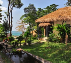Бунгало Deluxe с видом на сад в LaLaanta Hideaway Resort
